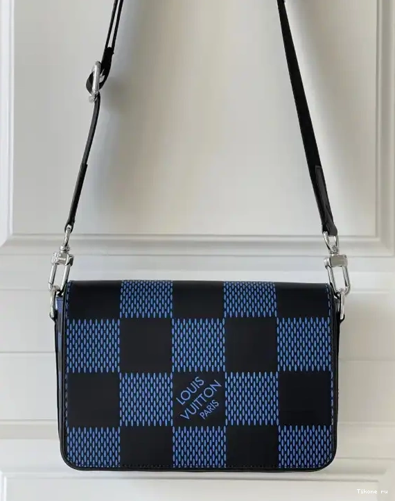Cheap STUDIO VUITTON LOUIS MESSENGER 0611